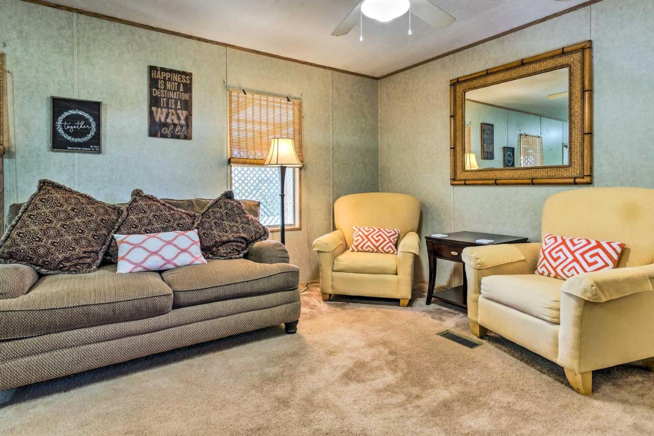Cozy Gulf Breeze Home, 3 Mi To East Bay! นาวาร์ ภายนอก รูปภาพ