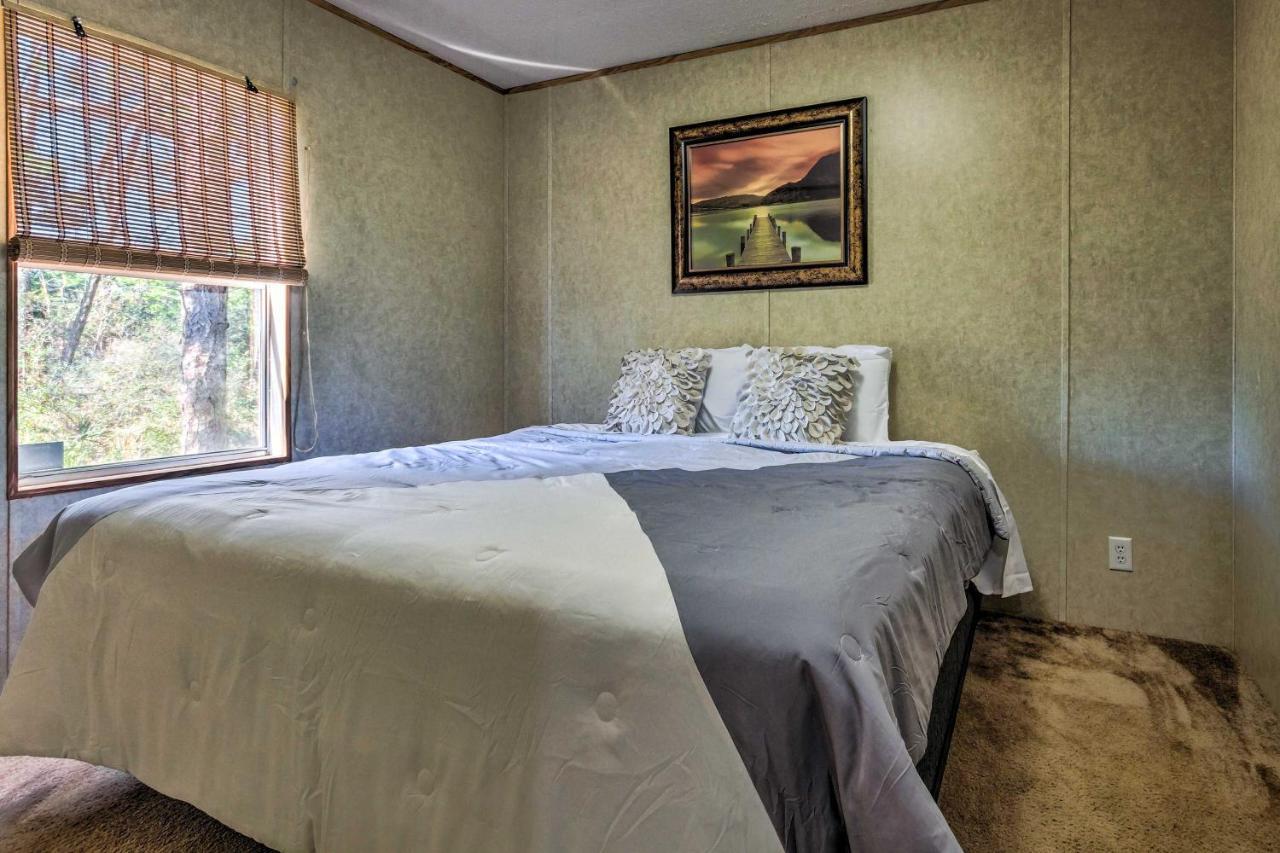 Cozy Gulf Breeze Home, 3 Mi To East Bay! นาวาร์ ภายนอก รูปภาพ